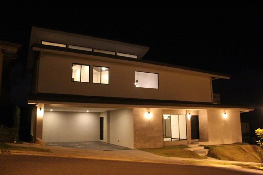 Casa en Venta en Ulloa (Barrial), Costa Rica