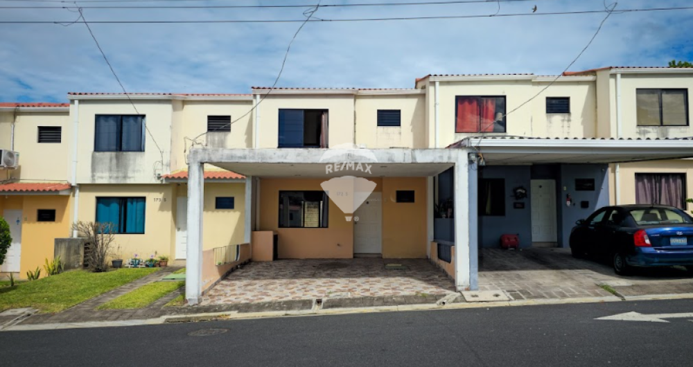 Casa en Venta en Colon, El Salvador